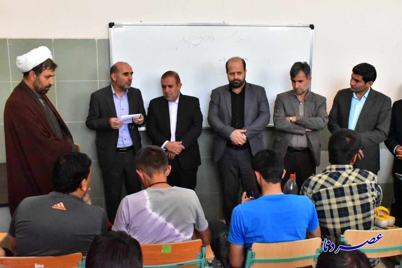 بازدید معاون وزیر و رئیس سازمان نهضت سواد آموزی از مرکز یادگیری مشارکتی زندان یاسوج