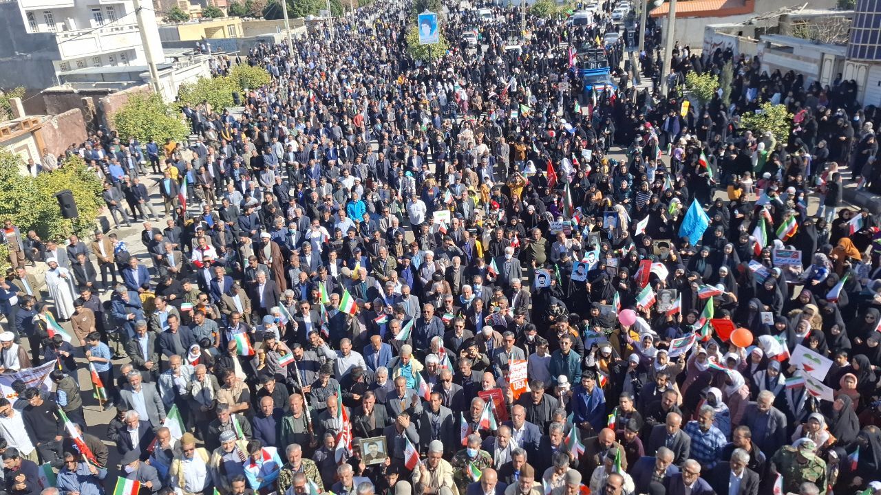 مرذم دهدشت باشکوه‌تر از همیشه آمدند/فریاد «هیهات من‌الذله» از دیار بلادشاپور
