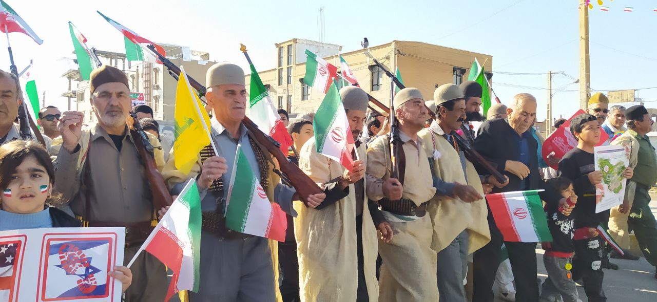 مرذم دهدشت باشکوه‌تر از همیشه آمدند/فریاد «هیهات من‌الذله» از دیار بلادشاپور