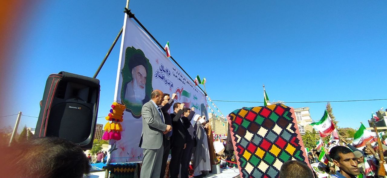 مرذم دهدشت باشکوه‌تر از همیشه آمدند/فریاد «هیهات من‌الذله» از دیار بلادشاپور