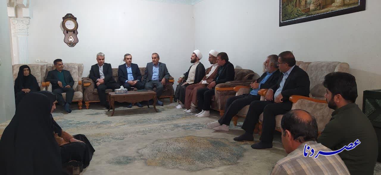 احترام به ایثار/دیدار با خانواده 2 رفیق که در یک عملیات آسمانی شدند