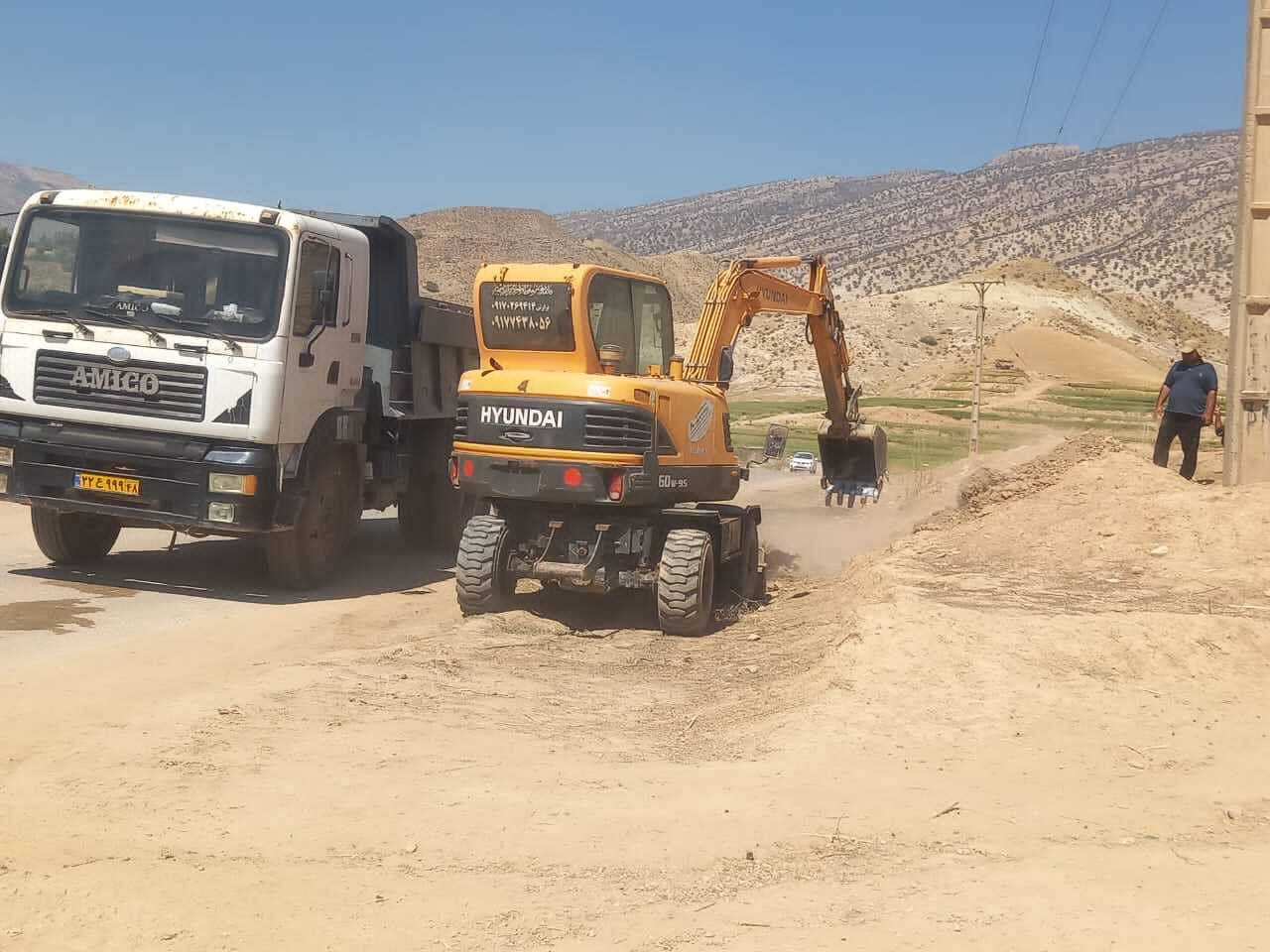 خدمات راهداری در جاده‌های چاروسا و دیشموک