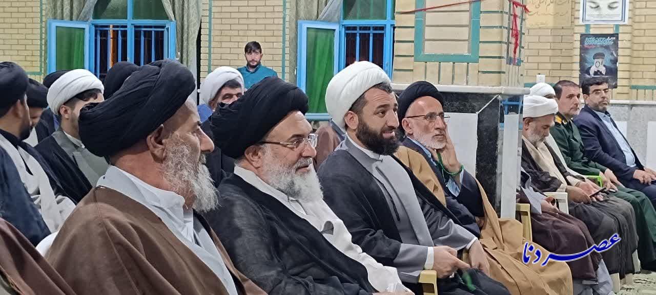 ضیافت افطاری طلاب دهدشت برگزار شد؛ نقدهایی از جنس طلبه‌گی و دغدغه‌هایی که دردل شد