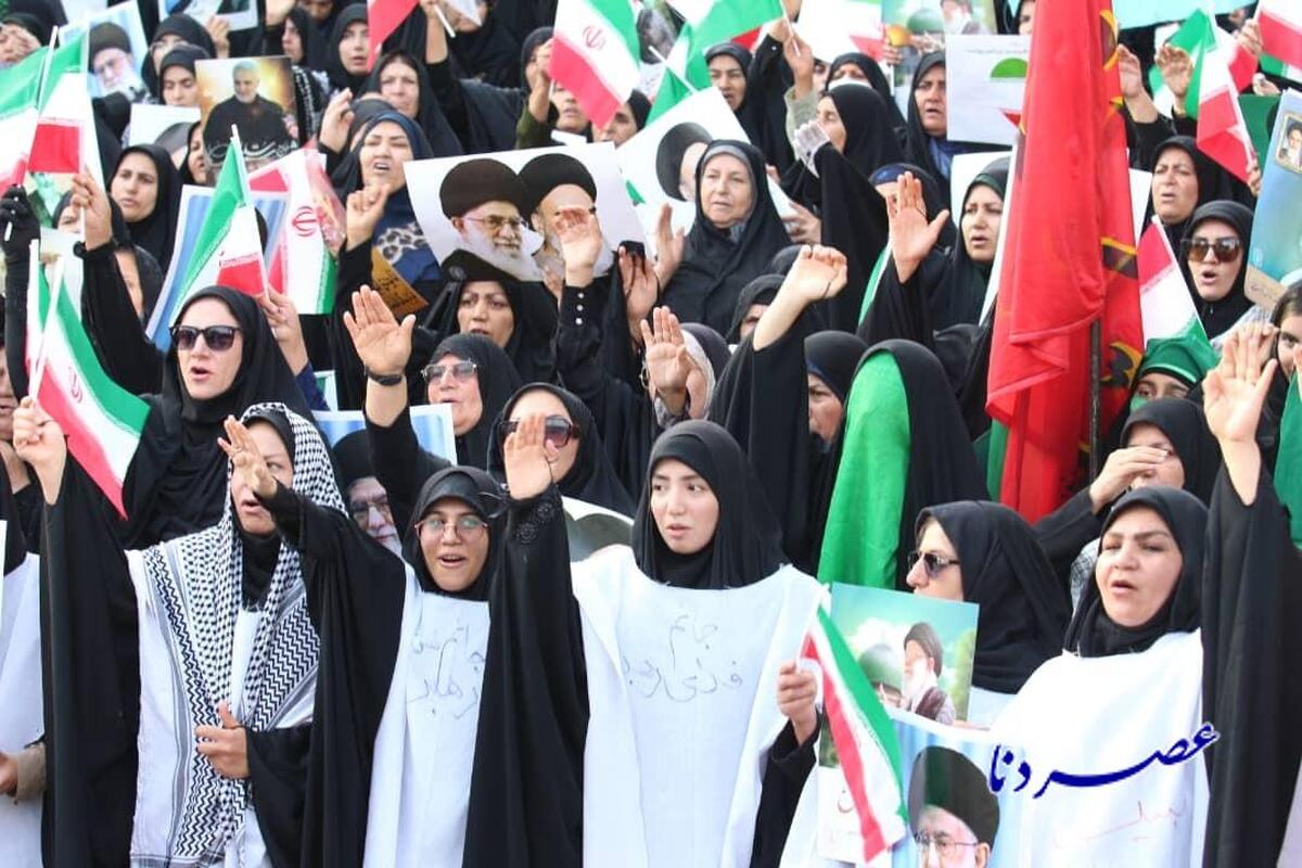 اجتماع  زینبیون  در یاسوج برگزار شد+ فیلم و عکس