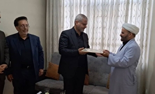 تجلیل رئیسکل دادگستری استان تهران از قاضی جانباز