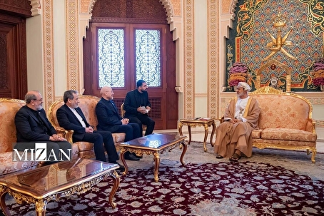 قالیباف با سلطان عمان دیدار کرد