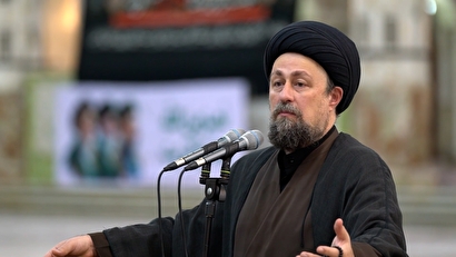 حجت‌الاسلام‌ والمسلمین سید حسن خمینی: مردم ایران در میانه میدان عمل صبور بودند، چرا که به خدا خوشبین هستند