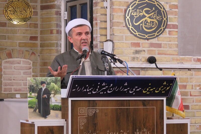نهضت عاشورا؛ چراغ راهی برای اسلام در برابر انحرافات
