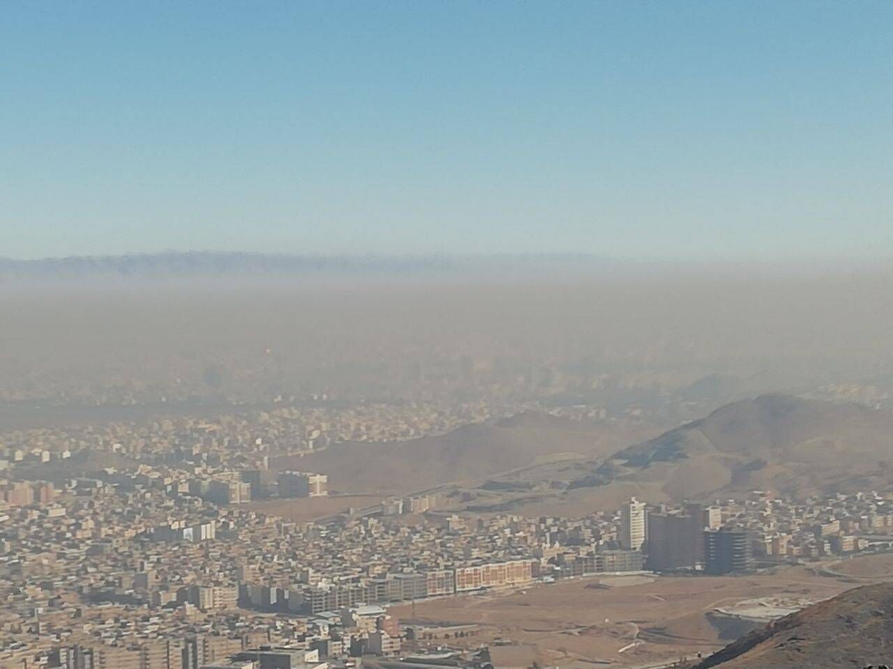 مشهد در آغوش آلودگی: هشدار جدی برای هوای ناسالم!