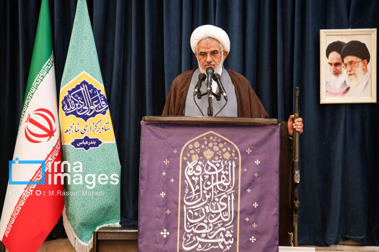 امام جمعه بندرعباس: دشمن در ورطه استیصال کامل!