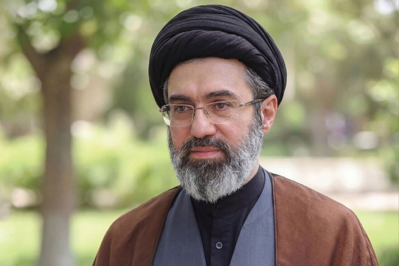 قوه قضائیه؛ کلید تحول نظام در دست رهبر انقلاب/هیچ صاحب قدرتی نباید جرات تعدی به حقوق دیگران داشته باشد