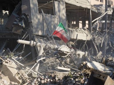 حقیقتی که در دل آتش می‌درخشد: روایت‌های فراموش‌ناشدنی از جنگ