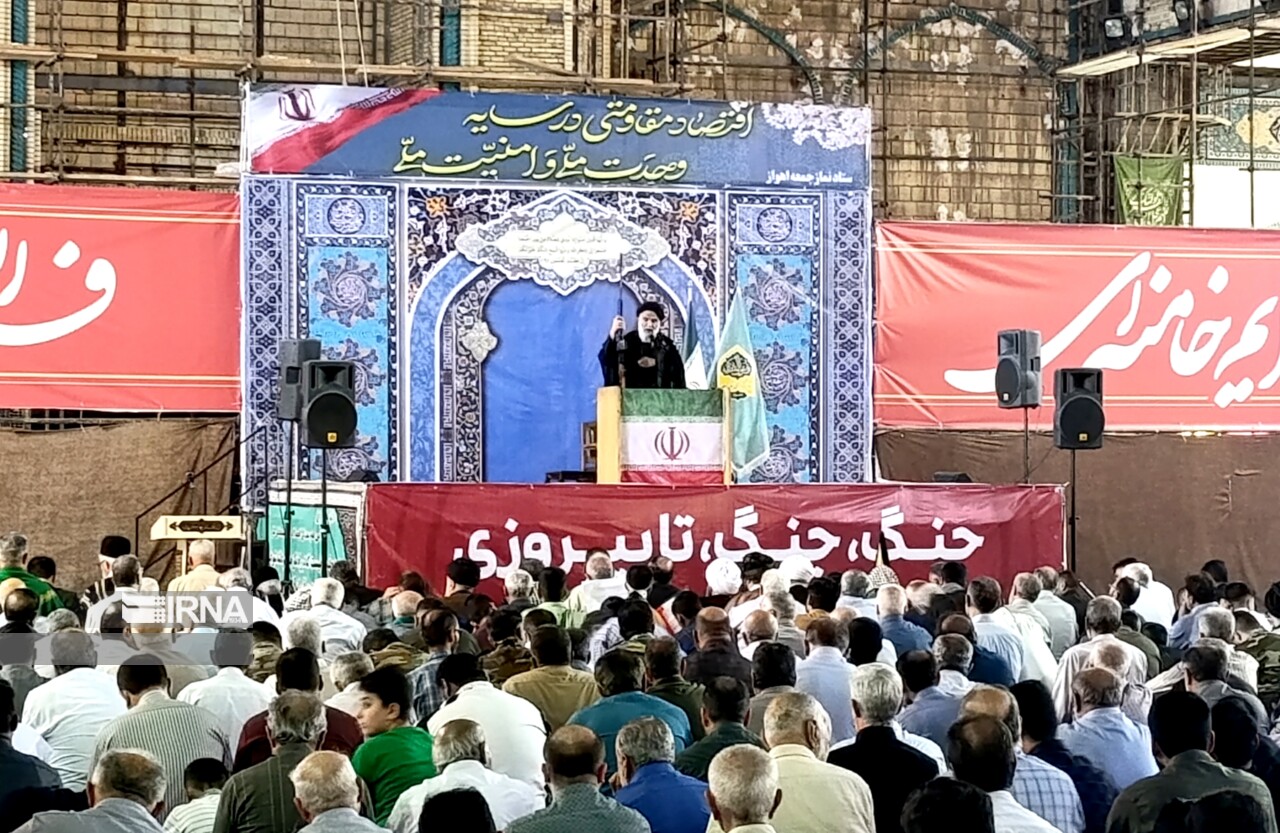 امام جمعه اهواز: دشمن با جنگ شناختی به دنبال ایجاد اختلاف میان مردم است