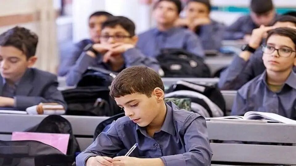 هدایت تحصیلی دانش‌آموزان زنجان به عصر هوش مصنوعی وارد می‌شود!
