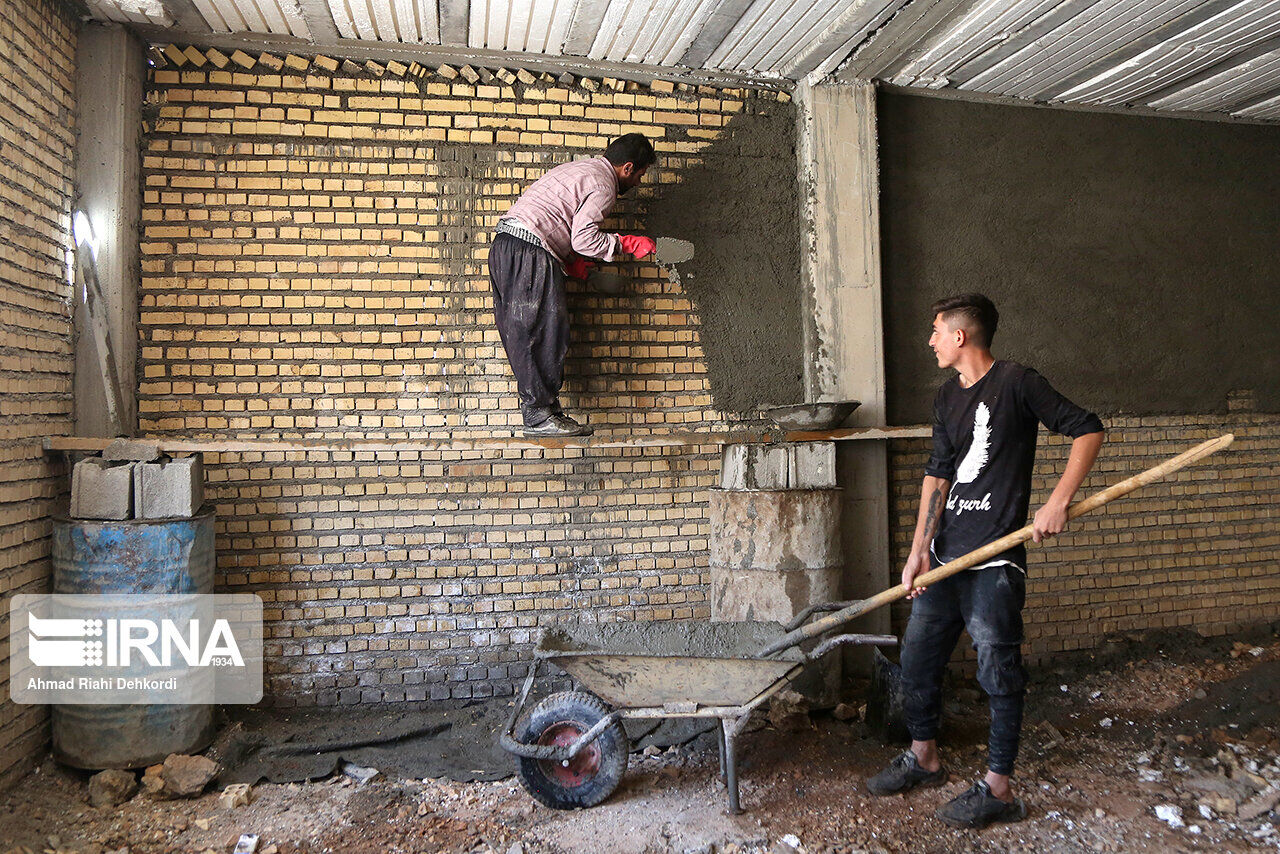 ۱۲ هزار واحد مسکونی محرومان در مناطق شهری و روستایی مازندران در دست ساخت است