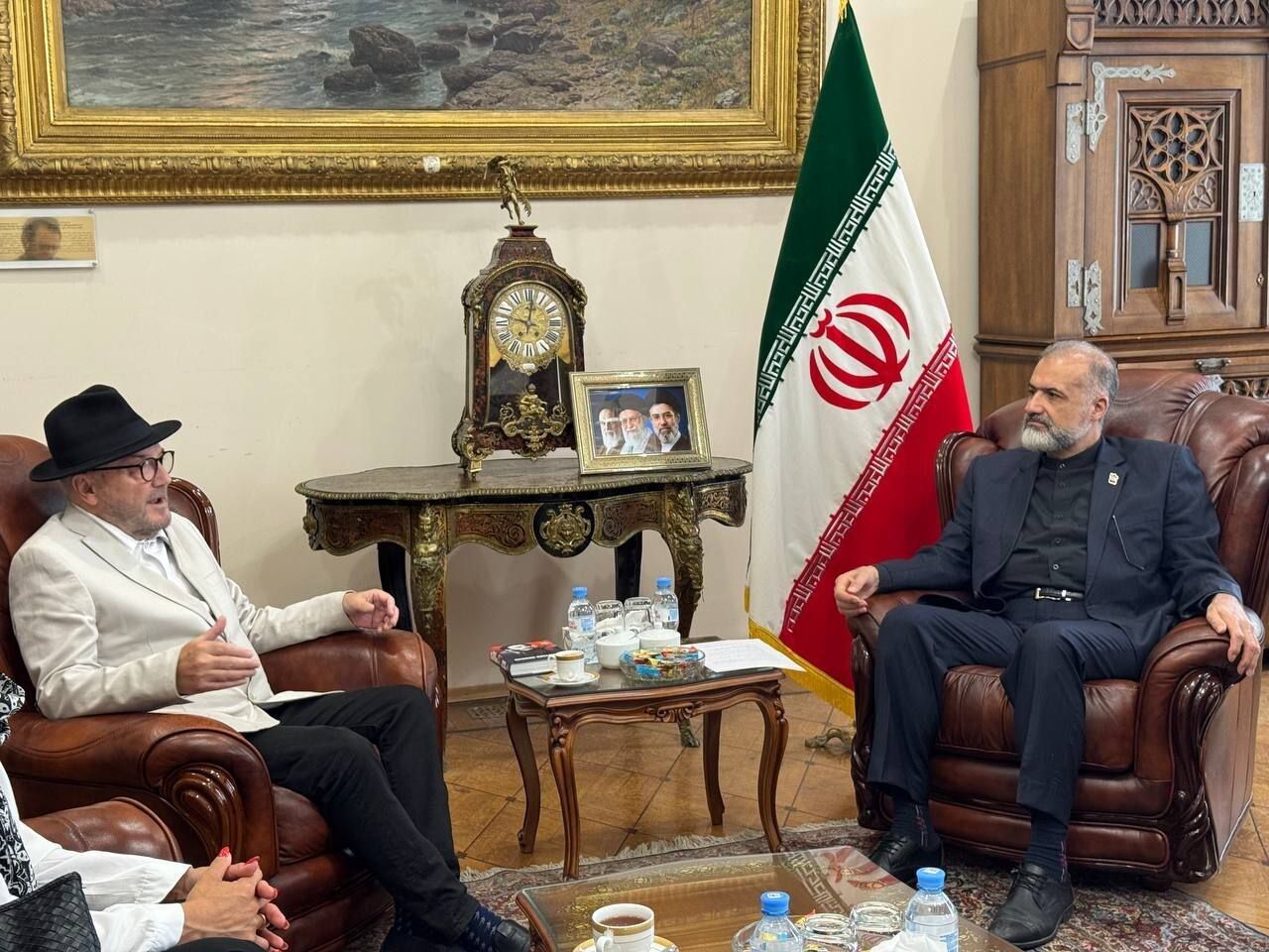 سیاستمدار انگلیسی: پیروزی ایران نقشی تعیین‌کننده در شکل‌گیری دنیای جدید دارد