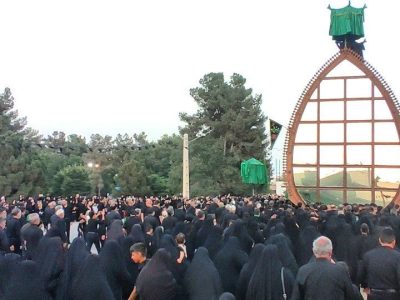 فیلم/ مراسم سنتی سنگ‌زنی در استان یزد