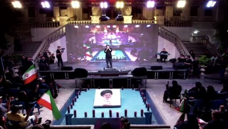 حامد زمانی پس از هشت سال، در شب یاد شهدای دنا در باغ فردوس درخشان شد!