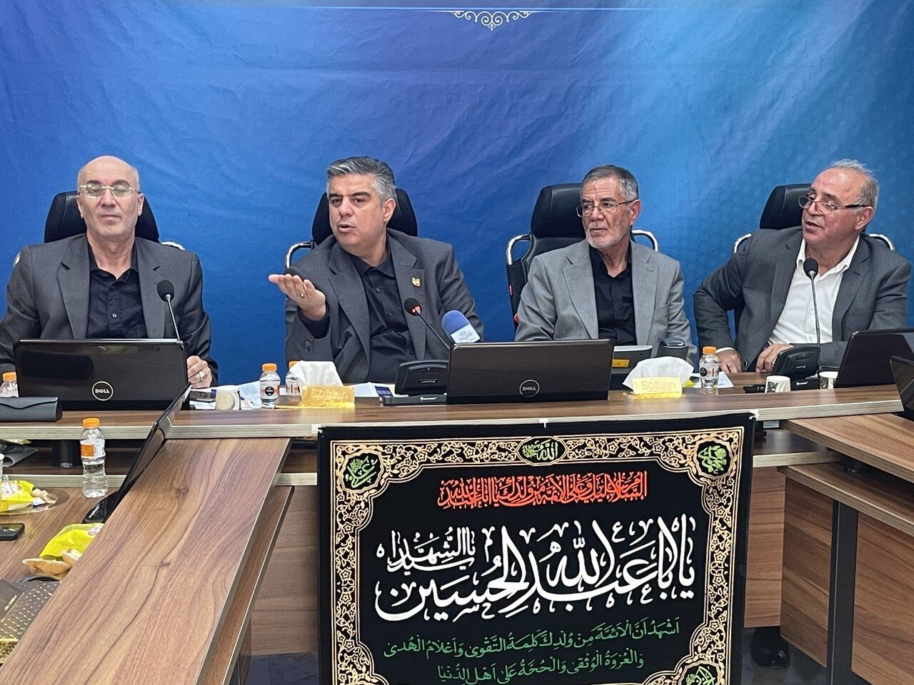 استاندار مرکزی: حمایت قاطع از پیمانکاران برای تسریع پروژه‌ها