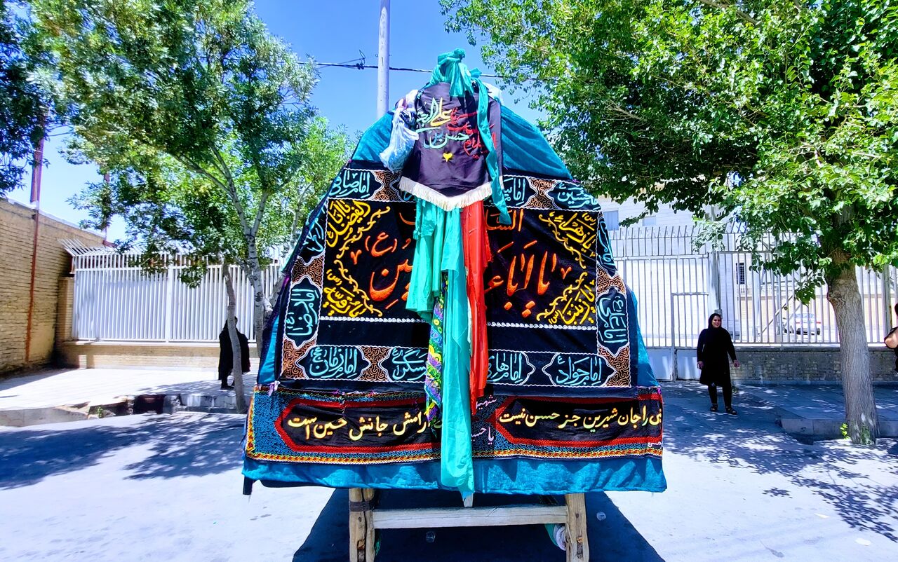 نخل‌گردانی ۲۰۰ ساله؛ تجلی عشق به اهل‌بیت در گوگد گلپایگان