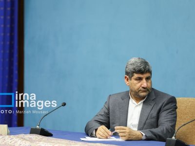 وداع با رهبر شهید: همزمانی با حماسه عاشورا
