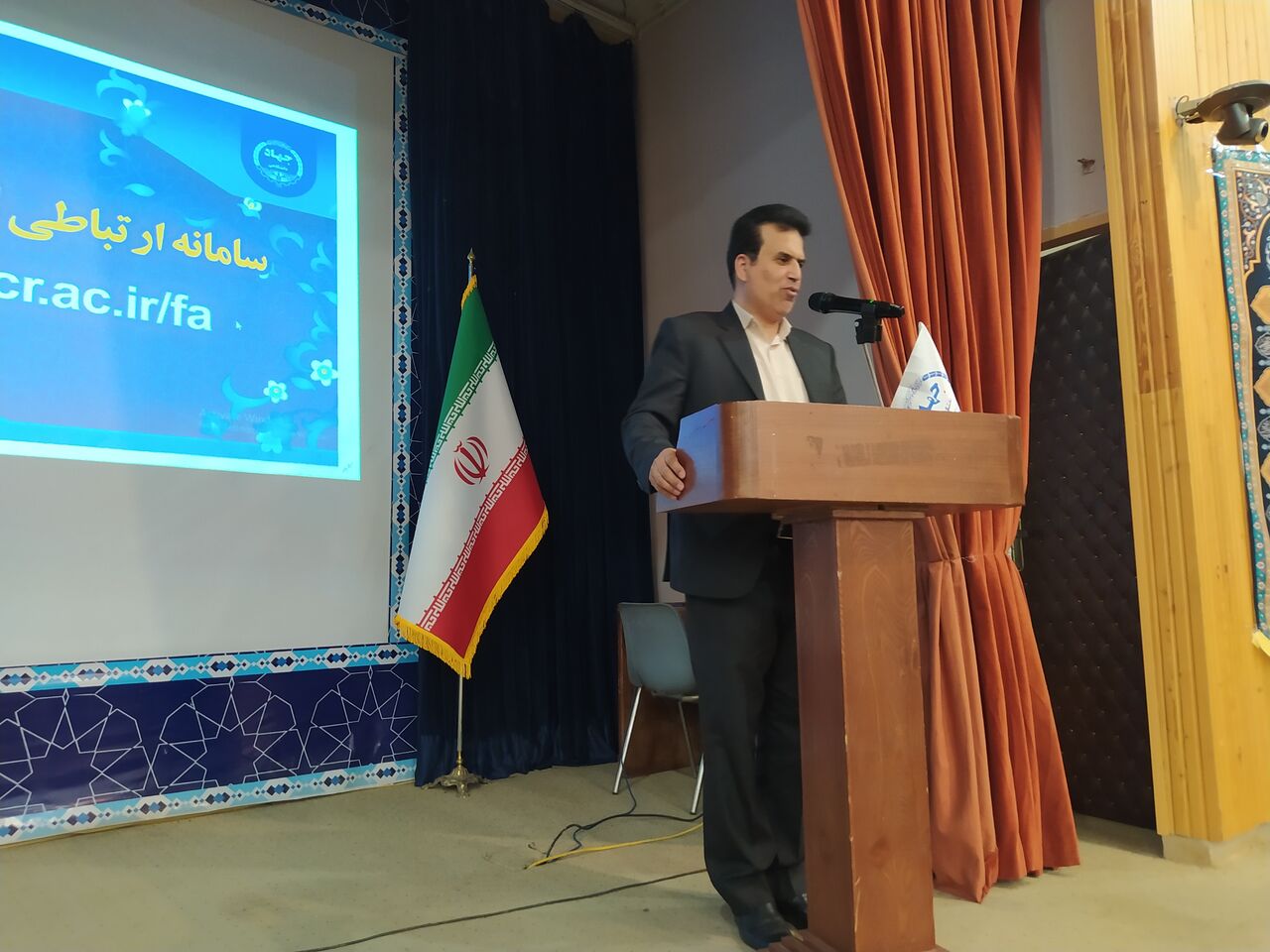 ۳۱۰ برنامه نوآورانه جهاد دانشگاهی برای تقویت ظرفیت‌های بومی!