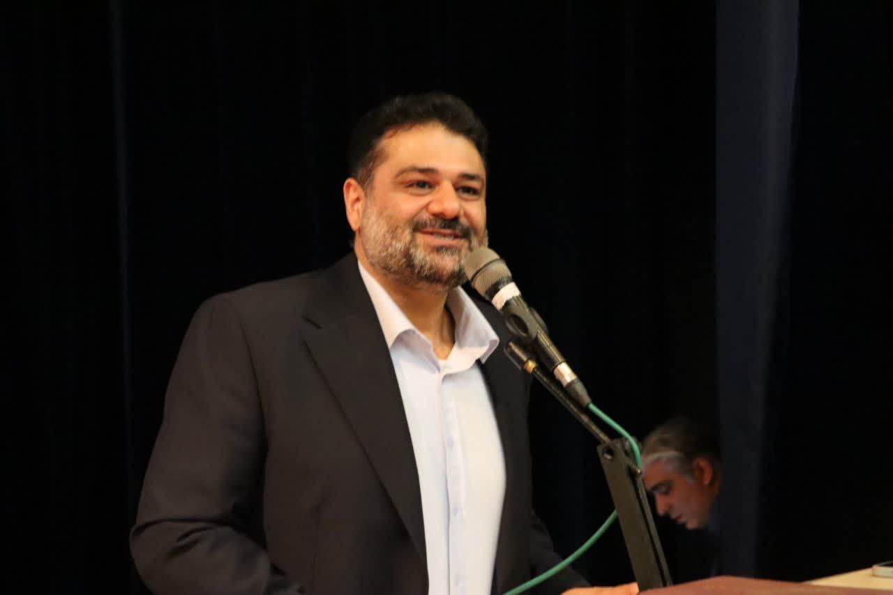 هشدار نماینده مجلس: خطر روزهای بی‌بازگشت برای صنایع ایران!