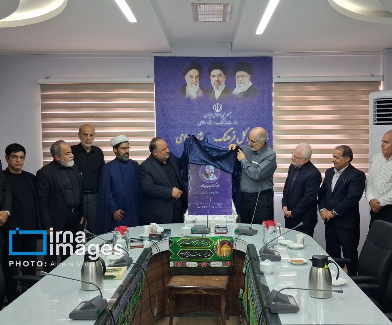 رونمایی از صفحه اختصاصی استاد بهزاد کرمانشاهی: هنرمندان گرد هم آمدند!