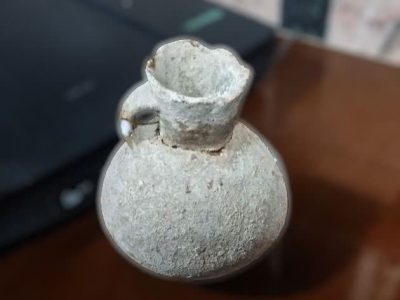 کشف کوزه ۲ هزار ساله در قزوین؛ رازهای تاریخ در دستان پلیس!
