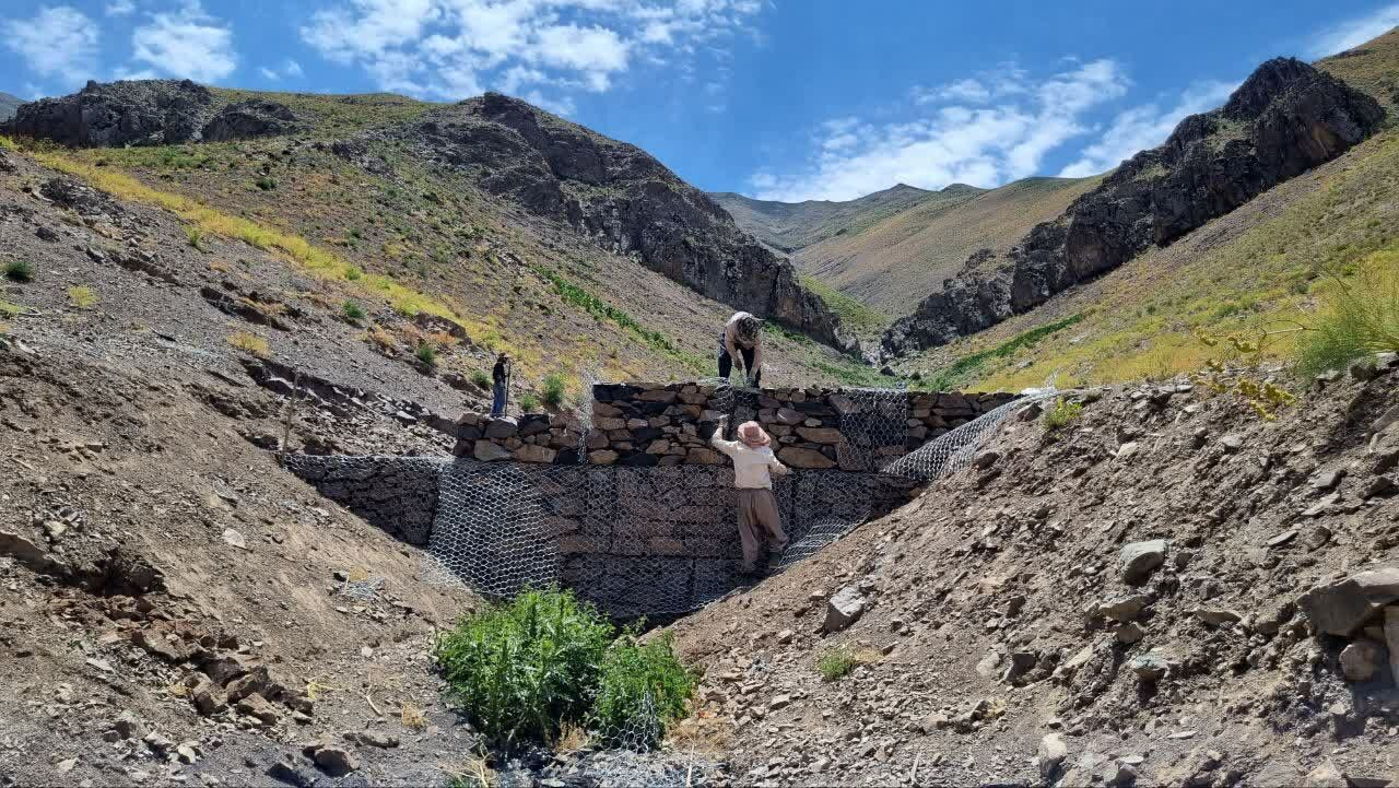 طرح ۶۰۰ میلیاردی برای مهار سیلاب‌ها در دماوند آغاز شد