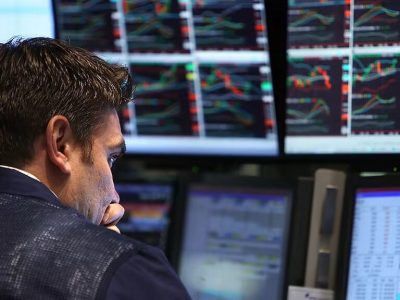 آسیا در انتظار آرامش: گاز وال‌استریت در آتش نوسانات!