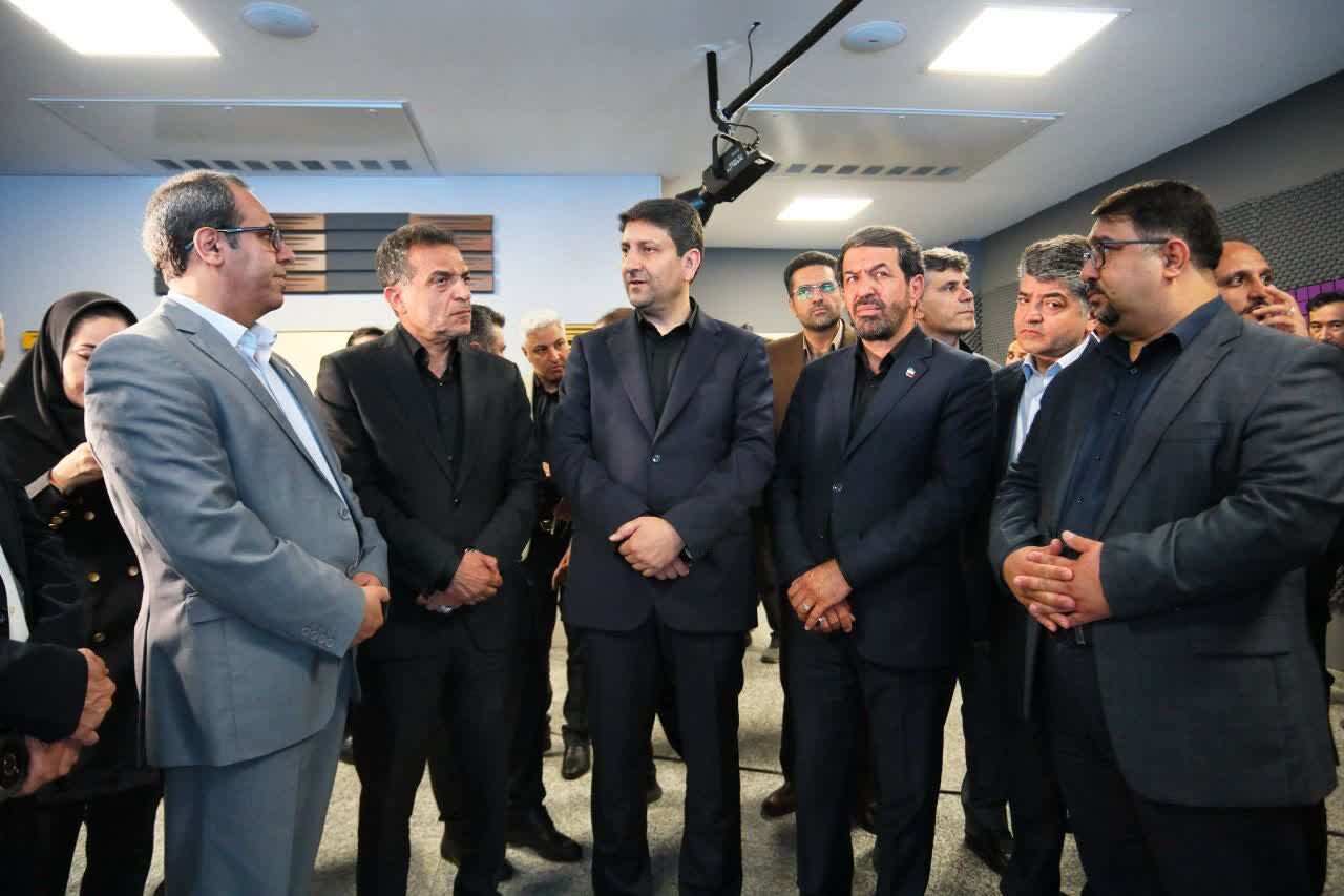 همدان، در آستانه تحول دیجیتال: ۱۰۱ پروژه ارتباطی با اعتبار ۱۱ هزار میلیارد ریال راه‌اندازی شد