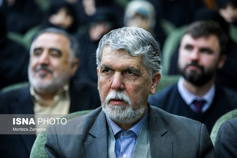 وزیر ارشاد: با روایت های ترامپ همراهی نکنیم