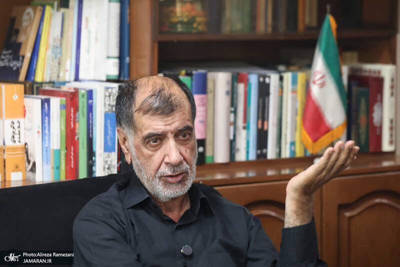 باهنر: نیروهای مسلح، دیپلمات‌ها و مردمِ مبعوث شده، هماهنگ و همدل هستند/ یک خاطره دهه شصتی درباره اختلاف نظر با امام (ره)