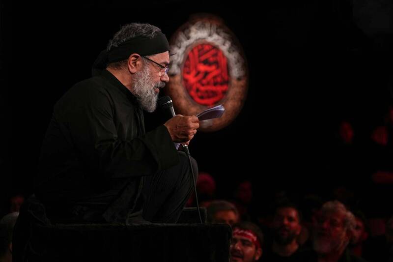 نوای حاج محمود کریمی، محفل عزاداری محرم را در هیئت رایه العباس زنده کرد!