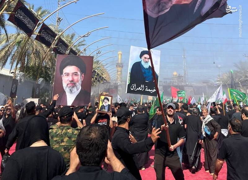 عزاداران طویریج: تصویر رهبر انقلاب در قلب مراسم