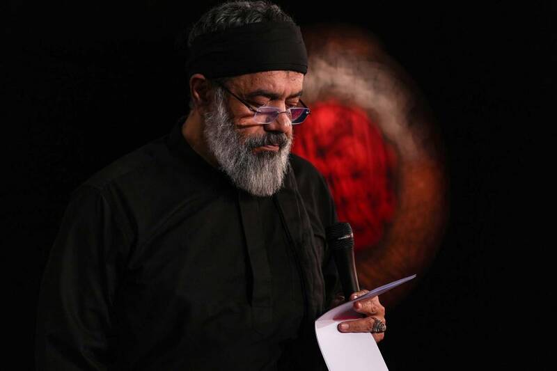 نوای عاشورا: حاج محمود کریمی دل‌ها را در هیئت رایه العباس غرق در عشق کرد