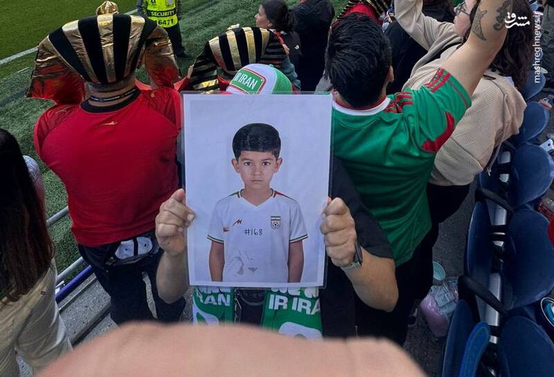 یادبود یک قهرمان: تصویر کودک شهید میناب در دل ورزشگاه سیاتل