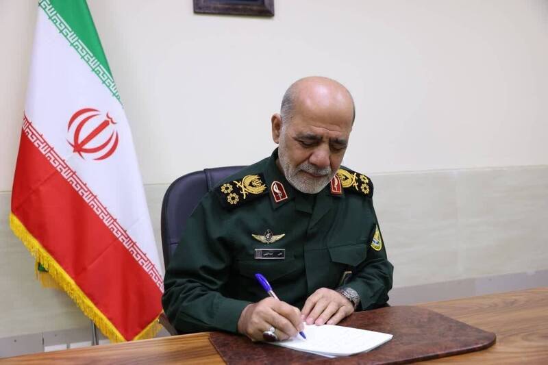 نیروهای مسلح: آماده برای مبارزه با مفاسد و تقویت امنیت!