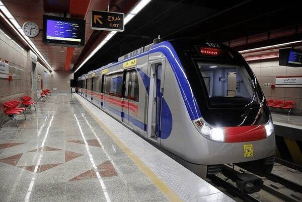 سفر رایگان با مترو و اتوبوس در مراسم وداع با رهبر شهید