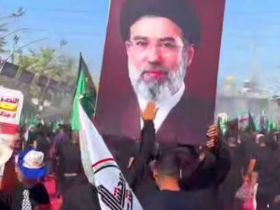 عراقی‌ها در بین‌الحرمین: ارادت به تصویر رهبر انقلاب!