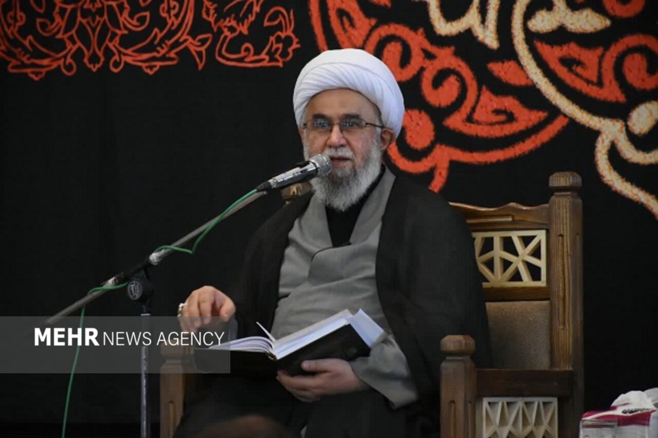 آیت الله رمضانی: خون شهدا مقاومت را در نسلهای جدید ریشهدارتر کرد
