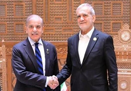 سفر رئیس‌ جمهور ایران فرصت مهم تعمیق همکاری‌های تهران و اسلام‌آباد