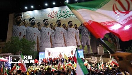 تیم ملی ایران؛ قهرمان میدان و حامی مردم