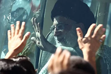 میناب در سوگ: ۲۶۰۰ نفر به تهران می‌روند تا به رهبر شهید ادای احترام کنند