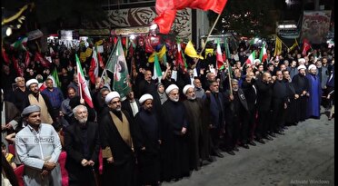 شبی دیگر از حماسه و ایستادگی: مردم کردستان صدای استقلال و مطالبات