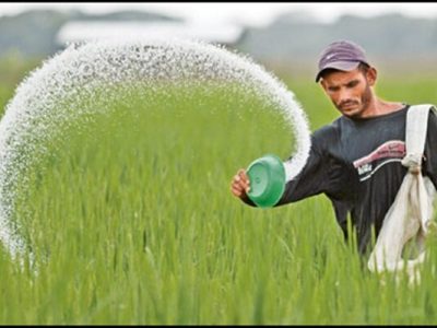 اصفهان ۸۴ درصد کود یارانه‌ای کشاورزان را با وجود جنگ تأمین کرد