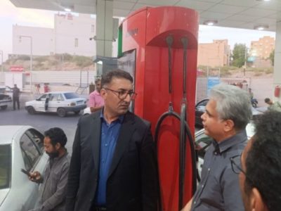 قاچاق بنزین در بندرعباس نداریم؛ عذرخواهی جهت صف‌ جایگاه‌های عرضه سوخت