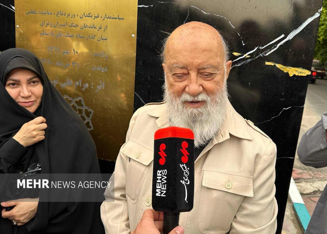 حزب الله با همان اعتقادی که شهید چمران پایه‌گذارش بود، ایستادگی کرد