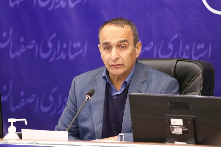 حریق انبار ضایعات یک واحد نمدی دولت آباد پس از ۴ ساعت اطفا شد